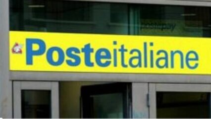Campania: prelevano i soldi dalle polizze vita di Poste Italiane, coinvolti 4 dipendeni infedeli