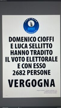 Cervinara: manifesti contro la scelta di Cioffi e Sellitto