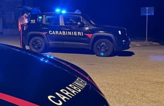 I carabinieri grazie ai droni intercettano un suv in fuga