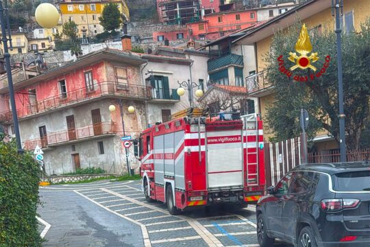 56enne trovato privo di vita dai vigili del fuoco