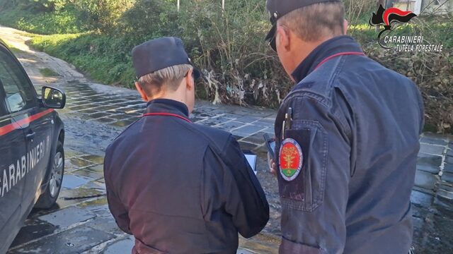 Acque reflue nelle fognature, 40enne denunciato Acque reflue nelle fognature, 40enne denunciato