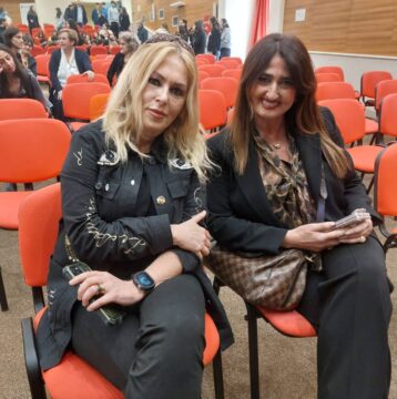 Montesarchio: Roberta Bruzzone ospite al Liceo Fermi Montesarchio: Roberta Bruzzone ospite al Liceo Fermi