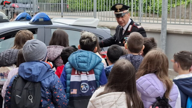 Proseguono gli incontri tra studenti e carabinieri