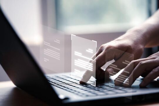 Unire PDF con firma, immagini e testo: i migliori strumenti Unire PDF con firma, immagini e testo: i migliori strumenti