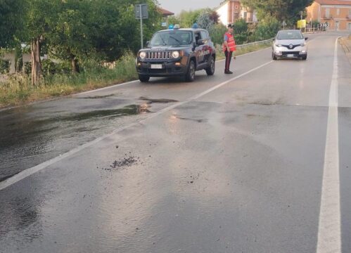 Le forti piogge sgretolano l’asfalto Le forti piogge sgretolano l’asfalto