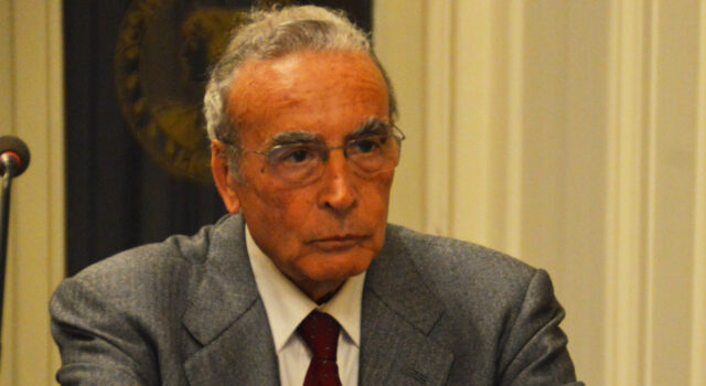 Addio a Ermanno Corsi, decano dei giornalisti campani Addio a Ermanno Corsi, decano dei giornalisti campani