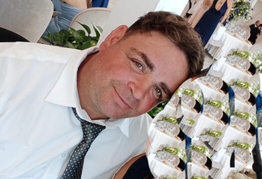 Ceppaloni piange per la scomparsa del 39enne Antonio De Stefano, lascia 5 figli Ceppaloni piange per la scomparsa del 39enne Antonio De Stefano, lascia 5 figli