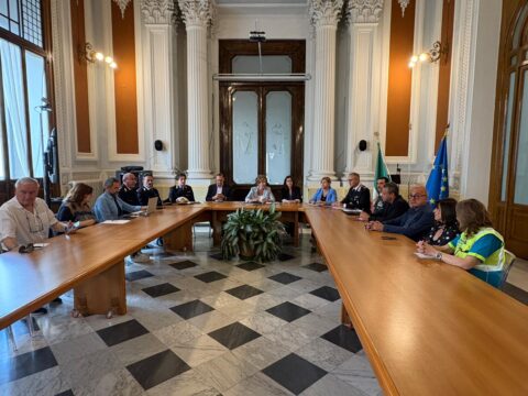 Più controlli delle forze dell’ordine e attività di prevenzione per gli ospiti dei centri di accoglienza Più controlli delle forze dell’ordine e attività di prevenzione per gli ospiti dei centri di accoglienza