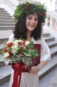 Cervinara: tesi di laurea da 110 e lode per Olga De Lucia Cervinara: tesi di laurea da 110 e lode per Olga De Lucia