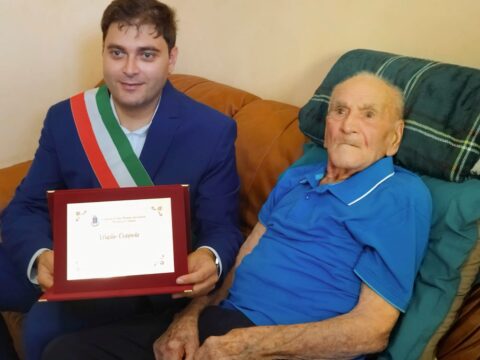 Nonno Virgilio compie 100 anni Nonno Virgilio compie 100 anni