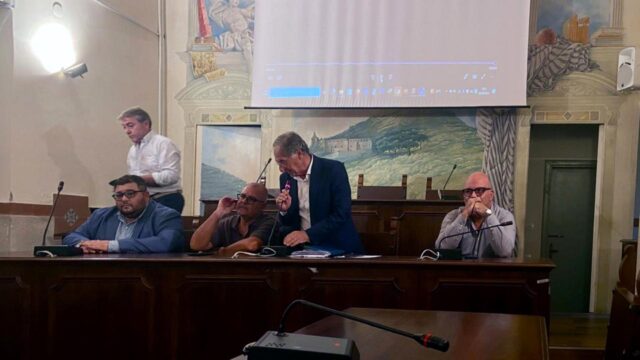 Valle Caudina: un successo l’incontro con le associazioni per la Capitale della Cultura Valle Caudina: un successo l’incontro con le associazioni per la Capitale della Cultura