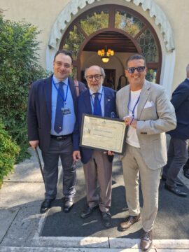 Una grappa monovitigno di Aglianico vince l’ alambicco d’oro Una grappa monovitigno di Aglianico vince l’ alambicco d’oro