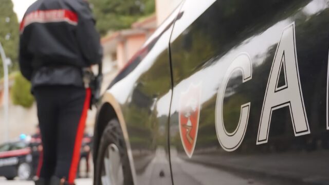 49enne trovato in possesso di una pistola con matricola abrasa
