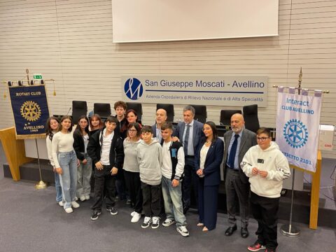 L’Interact Club Avellino dona due strumenti diagnostici al reparto pediatrico del Moscati di Avellino L’Interact Club Avellino dona due strumenti diagnostici al reparto pediatrico del Moscati di Avellino