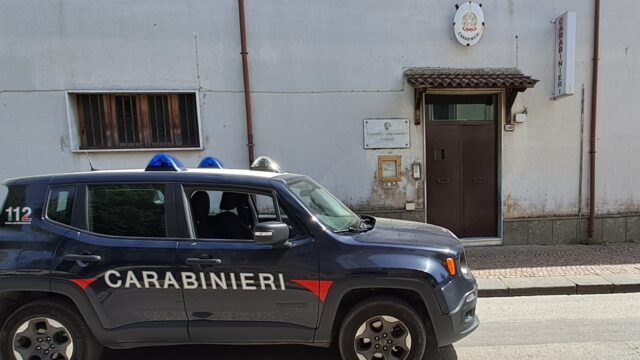 Truffa da 12.000 euro per una betoniera fantasma