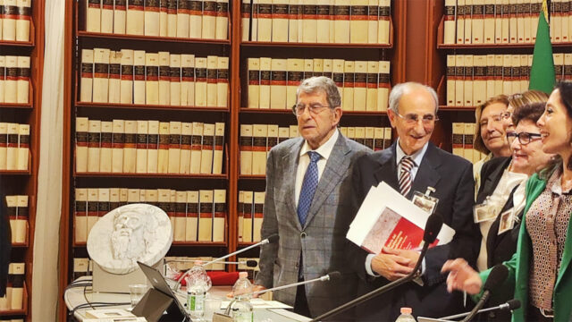 Valle Caudina ambasciatrice di cultura, grazie a Italo Abate Valle Caudina ambasciatrice di cultura, grazie a Italo Abate