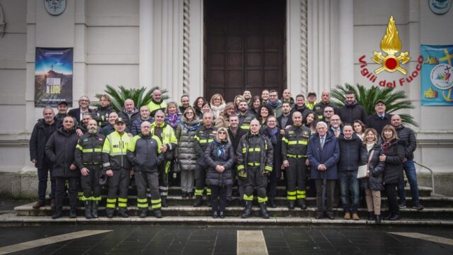I vigili del fuoco celebrano Santa Barbara