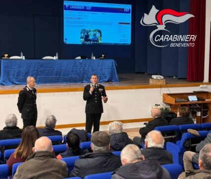 Continuano gli incontri dei carabinieri per la prevenzione delle truffe