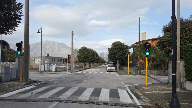 Cervinara: torna a funzionare il semaforo in via Rettifilo