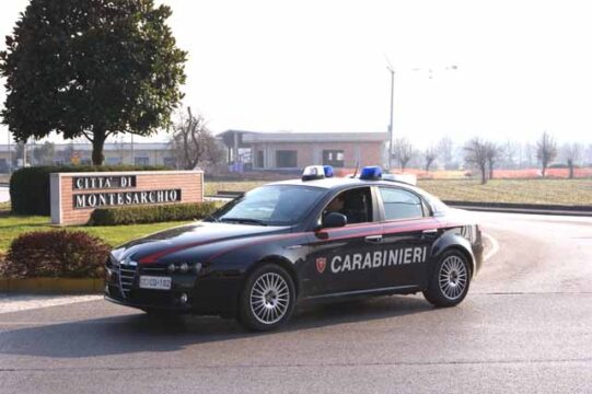 Valle Caudina: minorenne tratto in arresto dai carabinieri possesso e detenzione di stupefacenti
